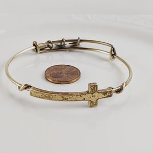 🖤3 for 25🖤Rafaelian Gold Cross Side Bracelet